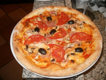 Пицца в пиццерии Mario`s Trattoria в Одессе - Пиццерия Mario`s Trattoria - Одесса